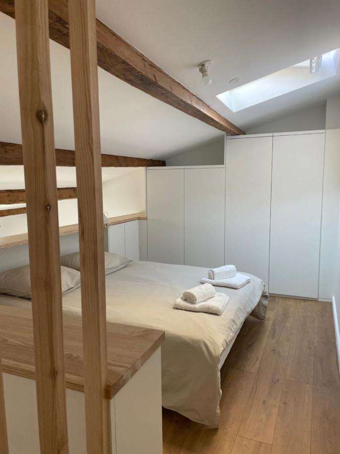 L Appartement Sete Magnifique Duplex Climatise Экстерьер фото